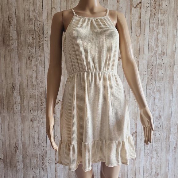 Dresses & Skirts - Women's dress